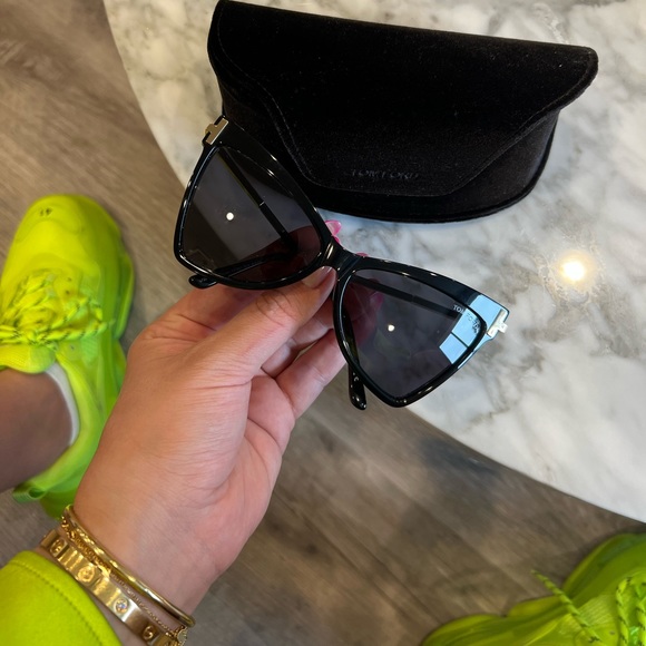 Tom Ford Cateye sunglasses